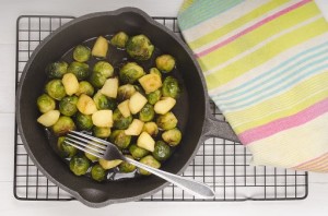 brussels sprouts with apple