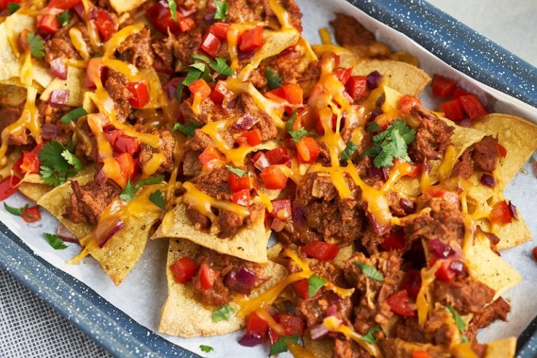 Bbq Chicken Nachos Recipe The Leaf Nutrisystem Blog