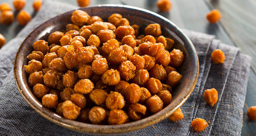 Quick Appetizers for Parties People Rave About Nacho-Style Roasted Chickpeas
