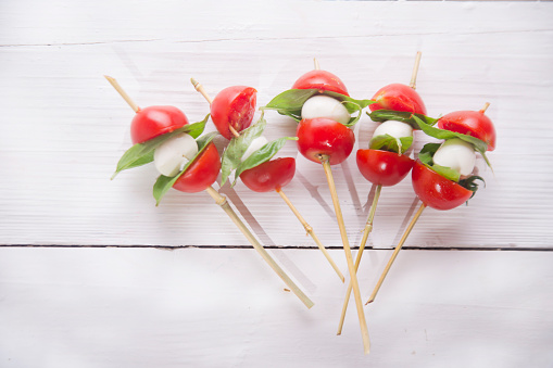 Caprese Skewers Recipe | The Leaf