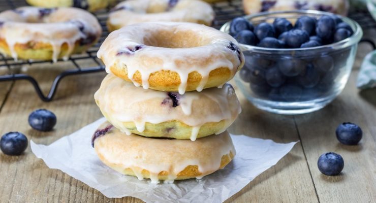 Healthy Blueberry Cheesecake Donuts