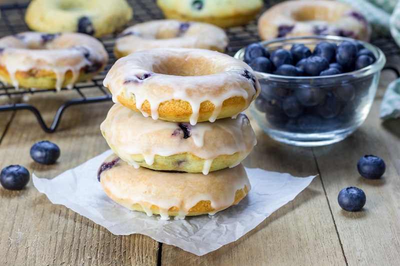 Healthy Blueberry Cheesecake Donuts
