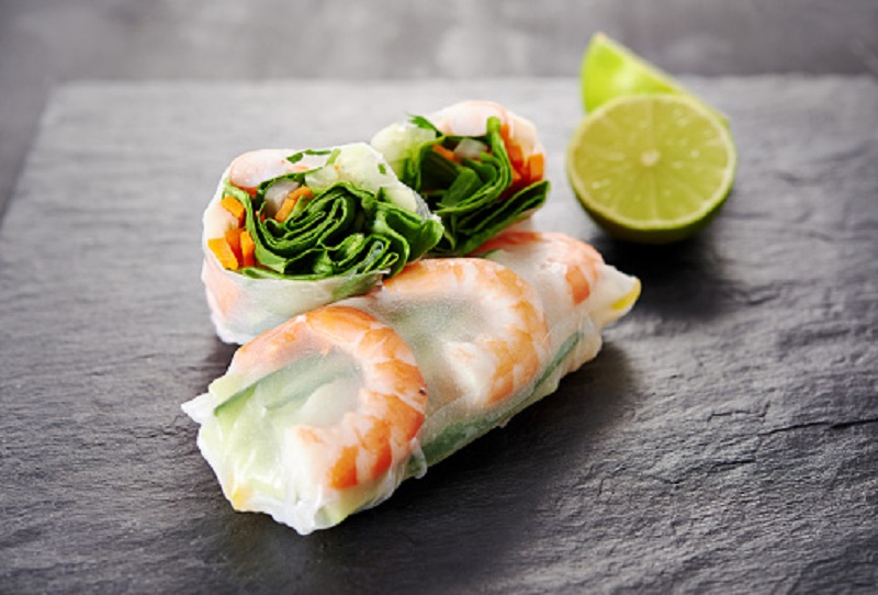 Shrimp Spring Roll with Chili Soy Sauce