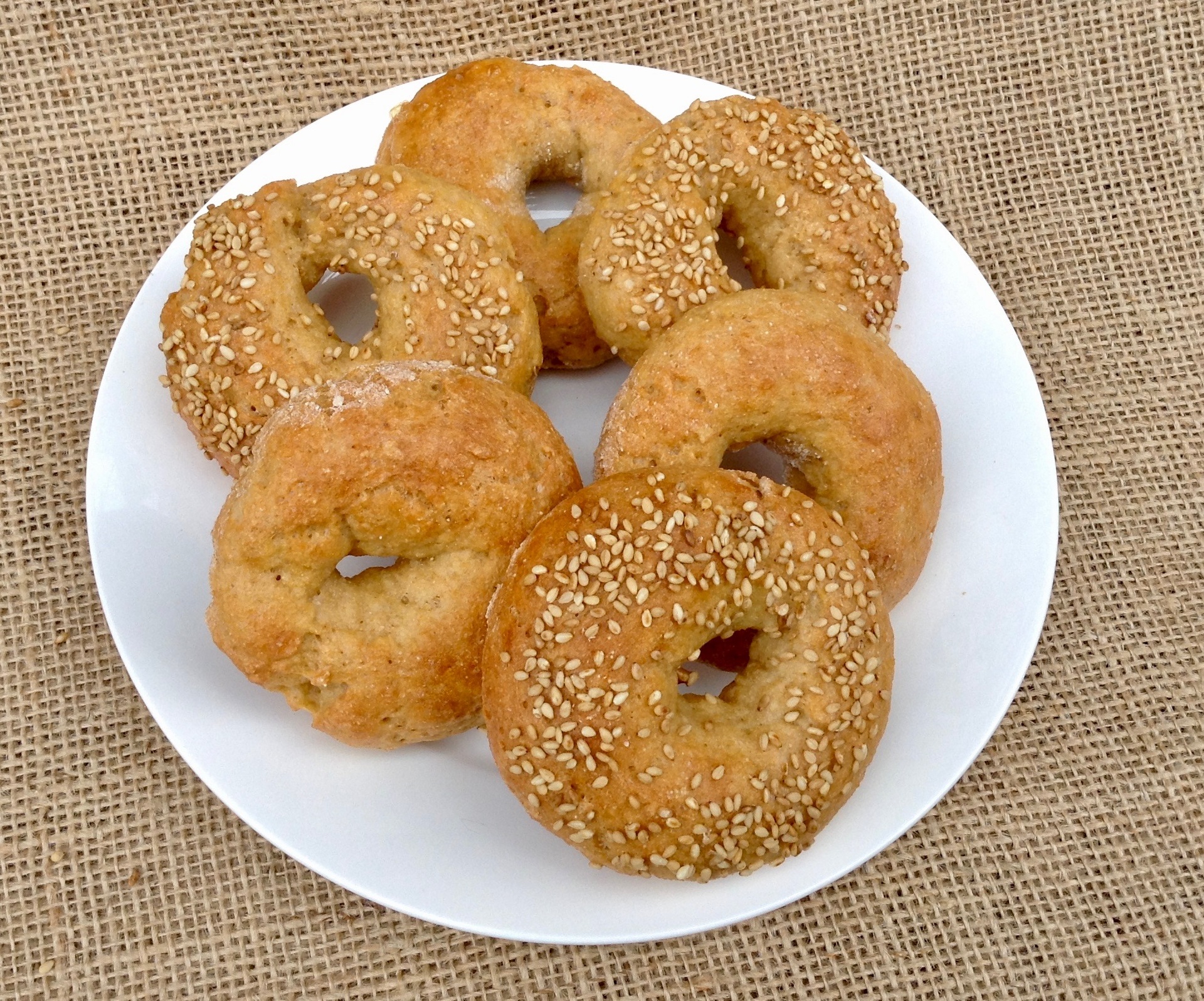 sesame bagels