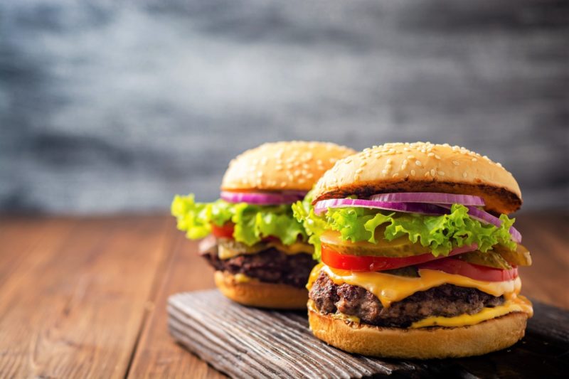 https://leaf.nutrisystem.com/wp-content/uploads/2018/05/hamburger-800x533.jpg