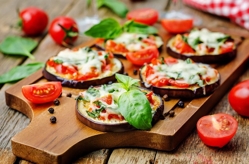healthy pizza recipes pizza eggplant with tomatoes and Basil