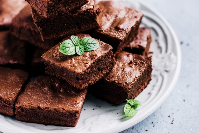Healthy Protein Brownies Recipe The Leaf Nutrisystem Blog