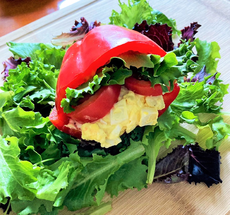 Egg salad and pepper sandwich