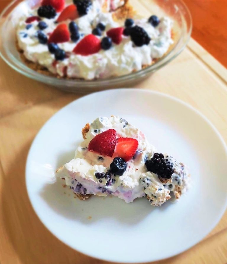 Cheesecake Recipe for July 4th | The Leaf