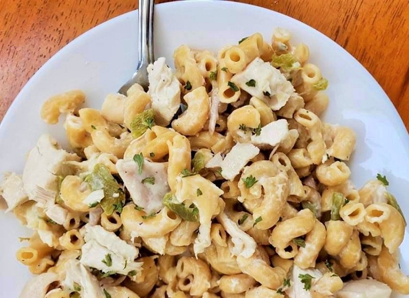 Instant Pot Green Chile and Chicken Mac and Cheese