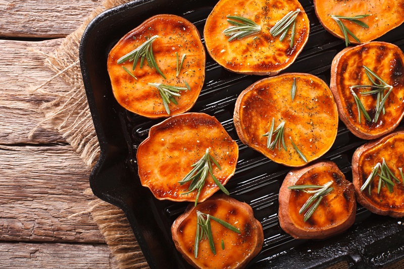 roasted rosemary sweet potatoes
