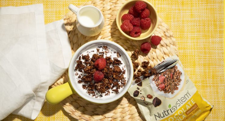 Chocolate And Hazelnut Flavored Granola breakfast without eggs