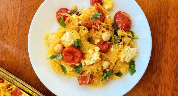 low carb baked feta pasta with tomatoes