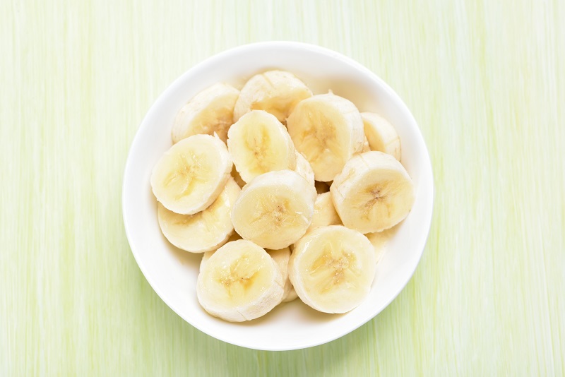Fresh banana fruits in bowl