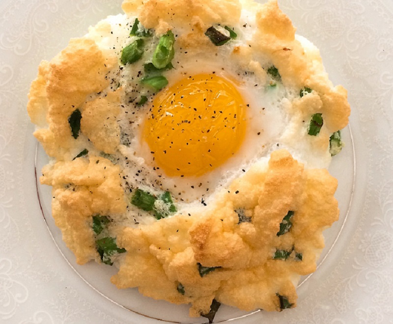 Healthy Baked Cloud Eggs