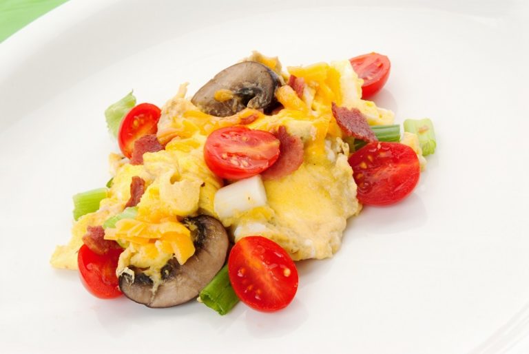 Scrambled Eggs With Turkey Bacon The Leaf scrambled-eggs-with-turkey-bacon-the-leaf