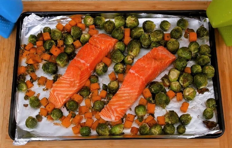 One Pan Salmon, Brussels Sprouts, and Squash
