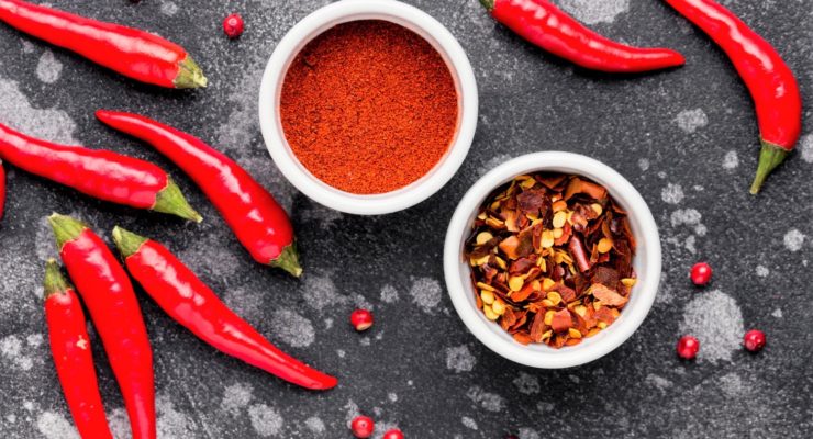 Whole chili pepper, flakes, powder, hot spicy seasoning for dishes