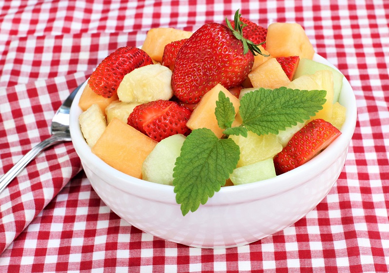 Bowl full of colorful fruits