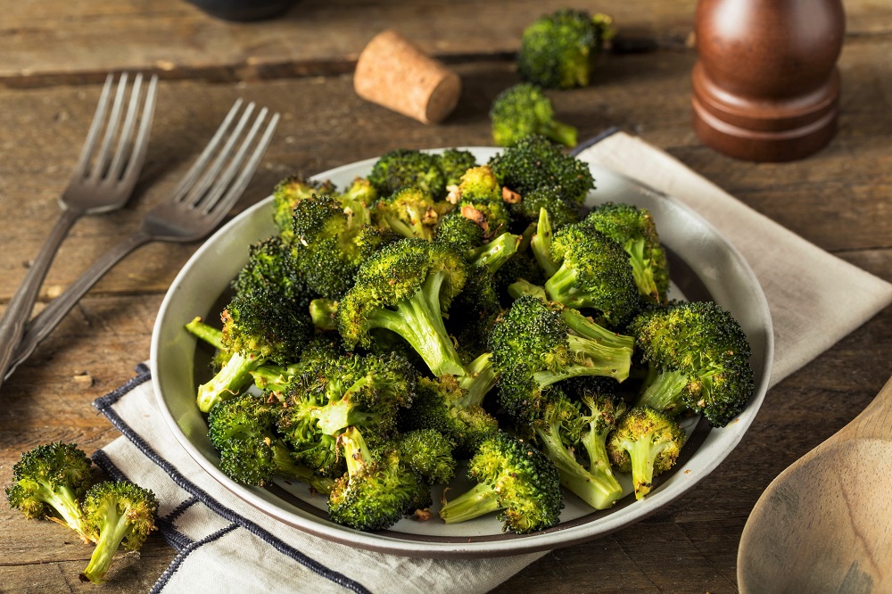 Crispy Air Fryer Broccoli | The Leaf