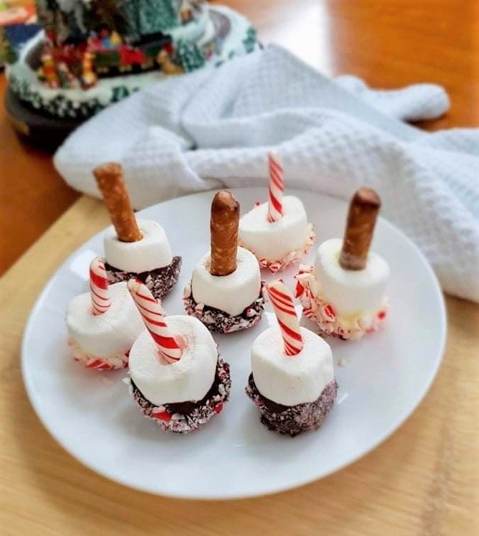 Chocolate Peppermint Marshmallow Sticks