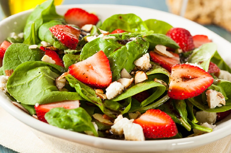 Strawberry Feta Spinach Salad