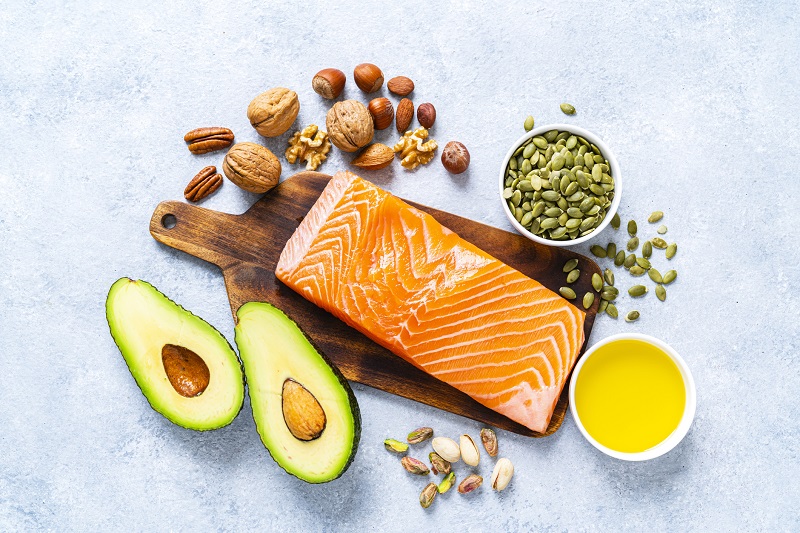 proteins and healthy fats