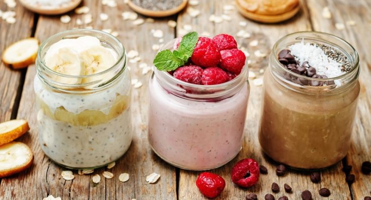 3 jars of different overnight oats