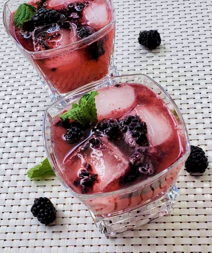 2 Blackberry Mint Julep Mocktails
