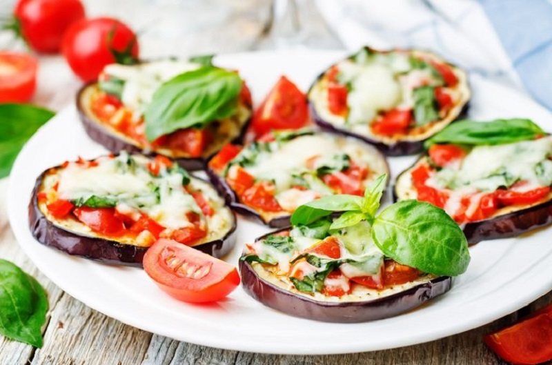 Roasted Red Pepper Eggplant Pizza