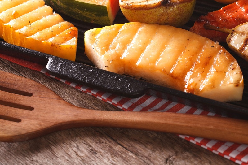 grilled cantaloupe slices