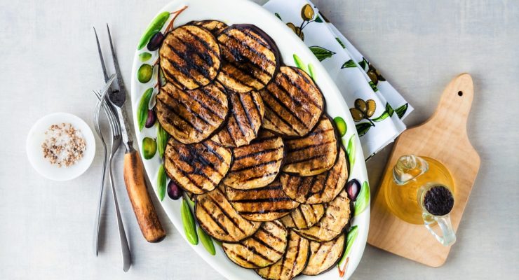 grilled eggplant with spices and olive oil