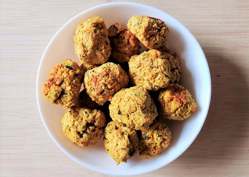 Baked Vegetarian Chickpea Meatballs