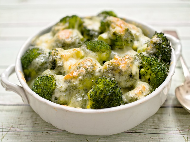 Cheese Sauce Smothered Broccoli