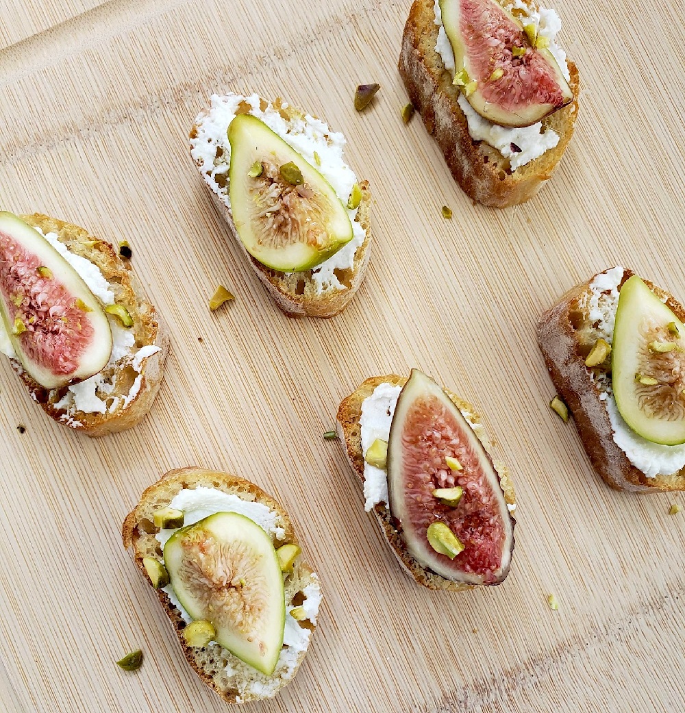 Fig and cheese Toast
