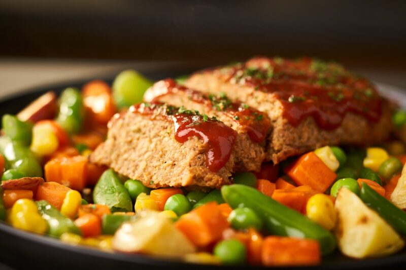 fall dinner meatloaf with vegetables
