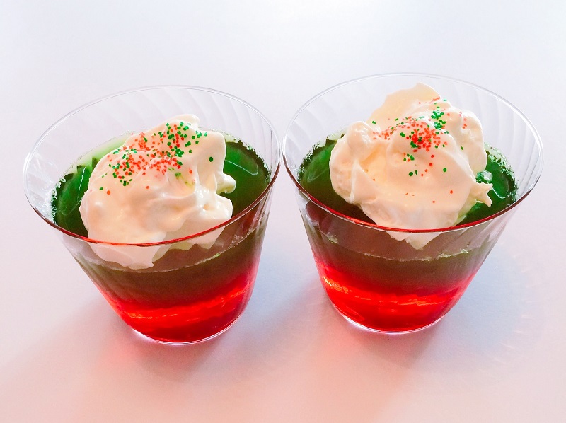 Holiday Jell-O Cups