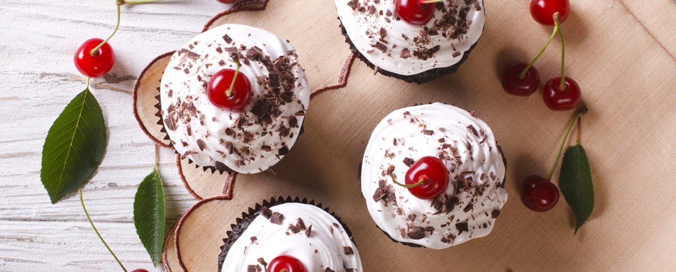 chocolate cherry black forest cupcakes