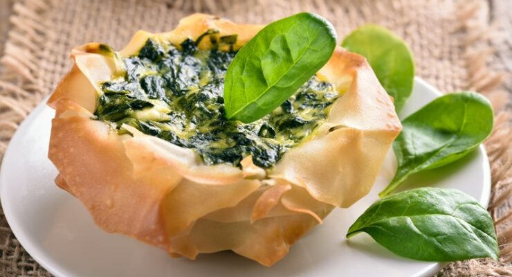 cheesy spinach cups