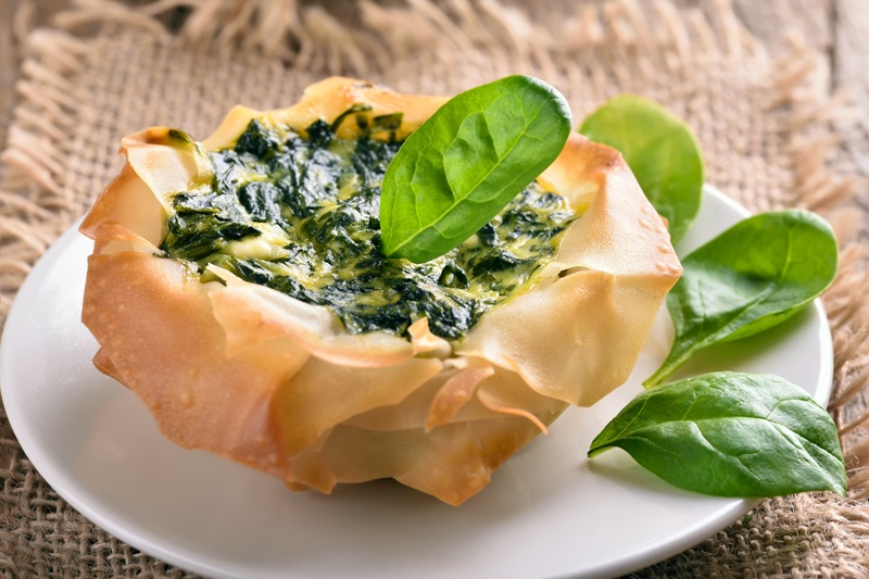 cheesy spinach cups