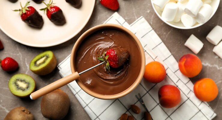 chocolate peanut butter fondue