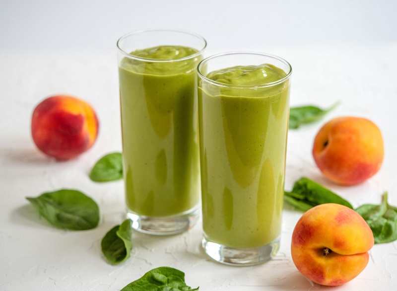 peachy green ginger summer smoothies