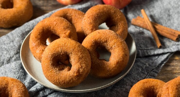 Homemade Sweet Apple Cider Donuts