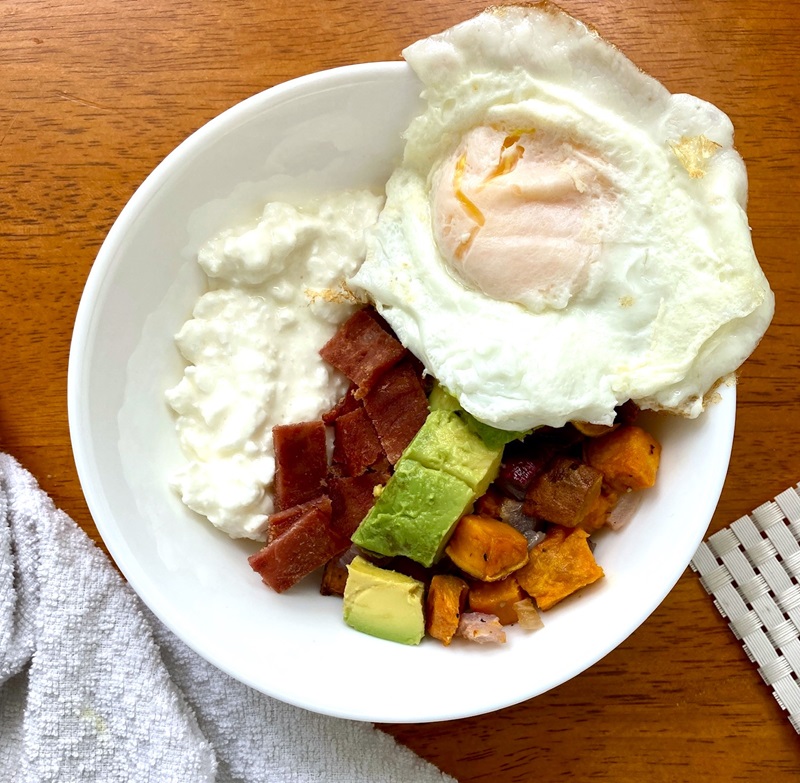 Cottage Cheese Breakfast Bowls – A Couple Cooks