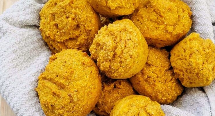 Pumpkin Cornbread Muffins