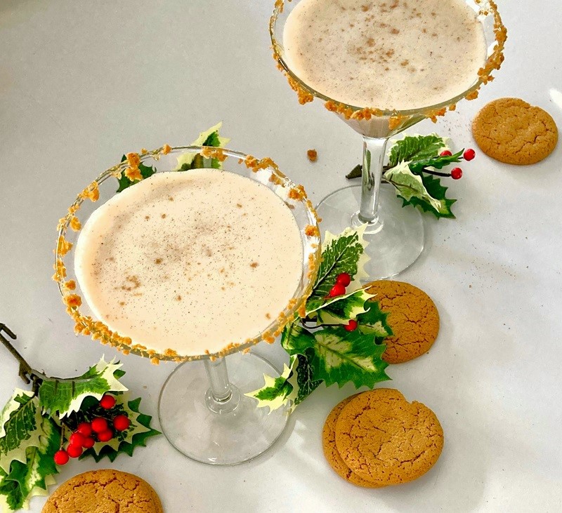 Gingerbread Martini Mocktails