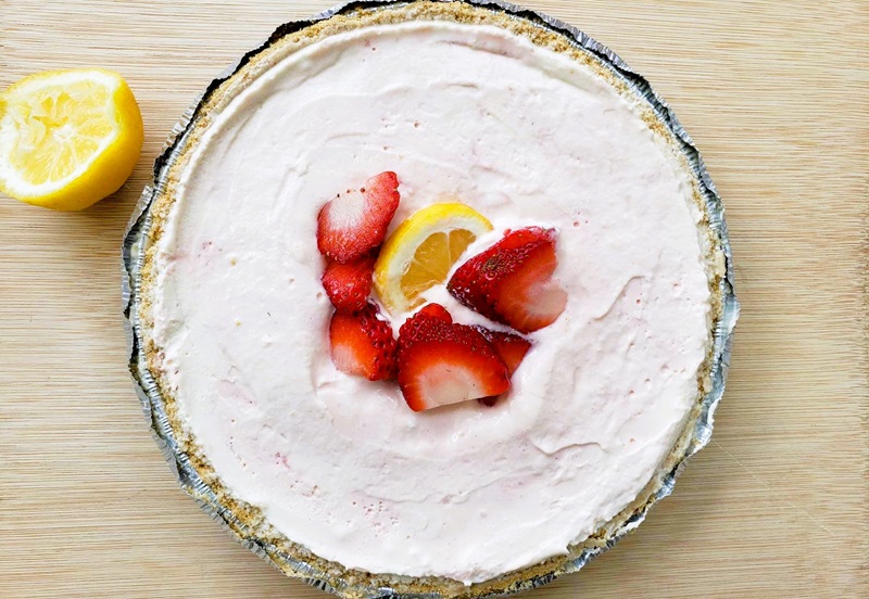 Strawberry Lemonade Pie