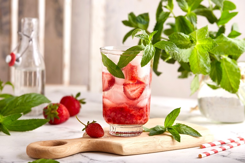 Kentucky Buck cocktail with strawberries for spring