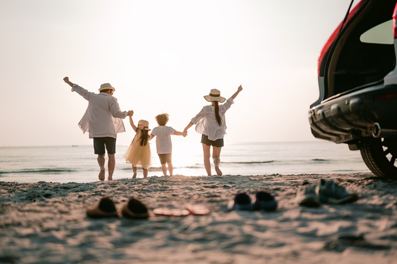 Family vacation at the beach