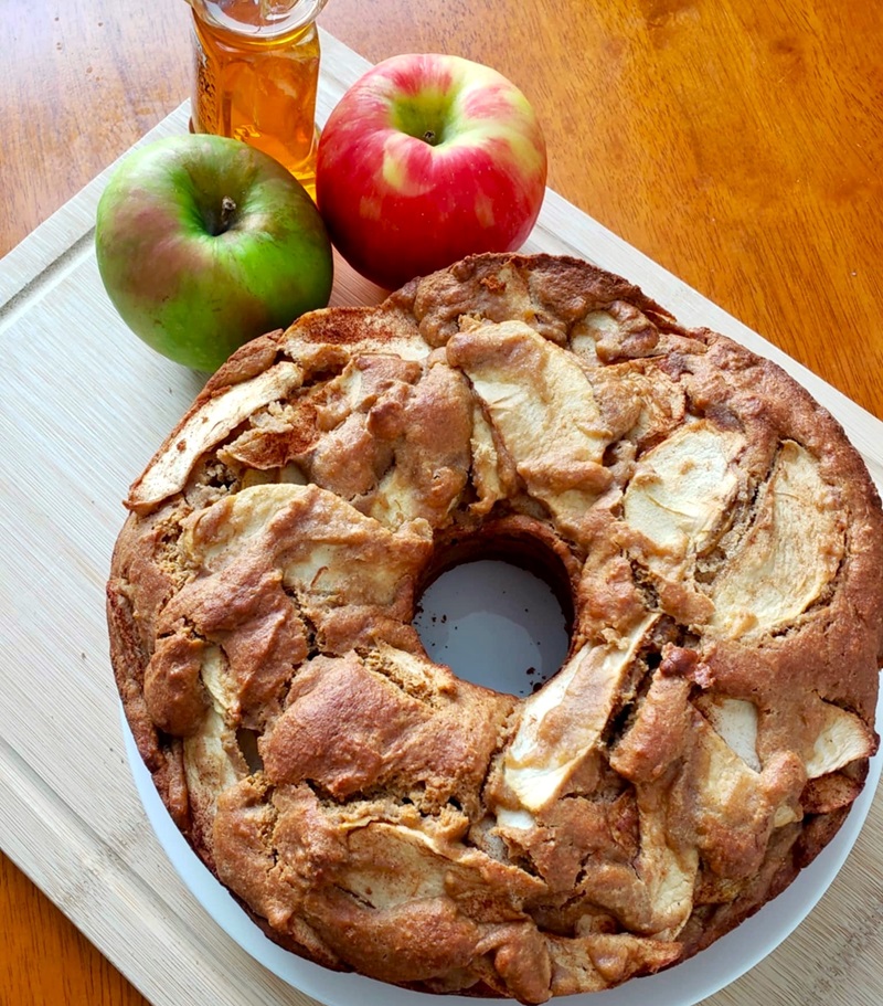 Healthy Apple Honey Cake